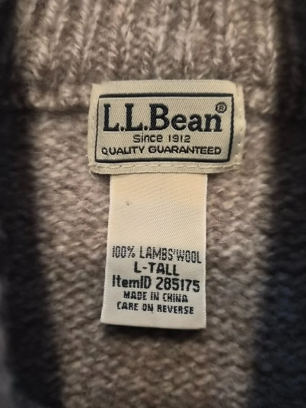 LL Bean Sweater Men's L Tall Fits S 100% Lamb's Wool Henley Pullover Gray G800